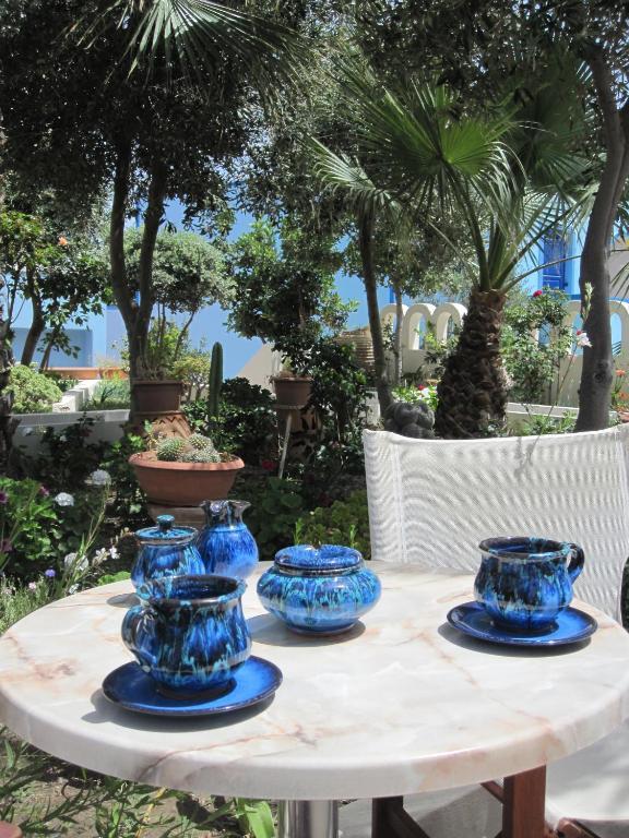 Villa Nikos Karamolegkos Kamari Rum bild